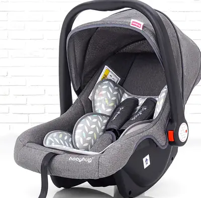 Babyhug 4in1  Car seat carry cot with rocking base for 60 AED