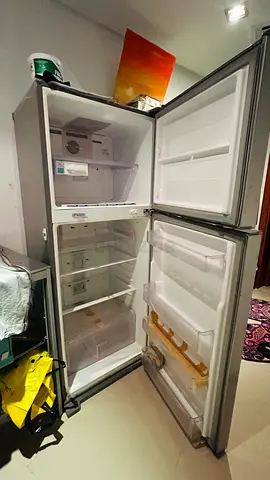 ثلاجة
