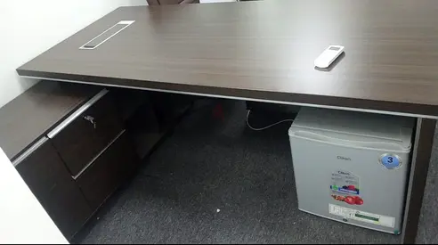 Modern Office Study Desk with Drawers