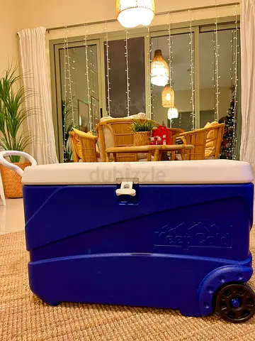 Cosmoplast Keepcold Deluxe Ice Box Blue 84L