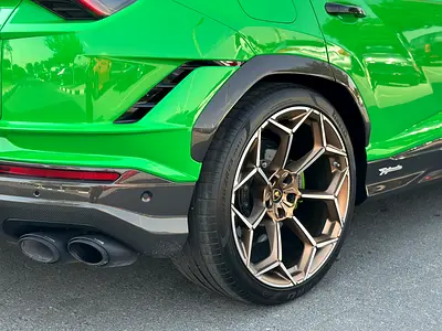 صورة مصغرة 17 لـ 2024 Lamborghini URUS