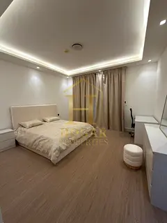 Spacious | fully furnished| Upgraded unit