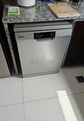 Tarin Dishwasher in Excellent Condition