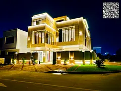 Corner villa with elevator and swimming pool, a privileged location near the mosque, where all means