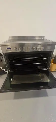 Stylish and Efficient Stainless Steel Oven for Sale