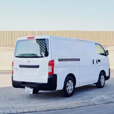 2015 Nissan URVAN — фото 12