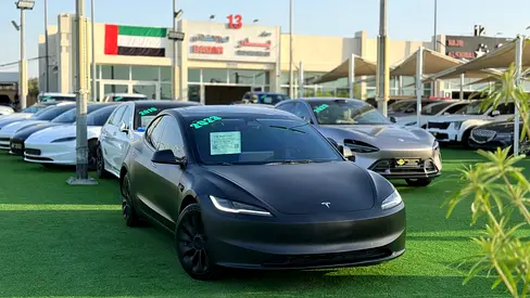 تسلا مودل 3  – موديل 2023 - محولة الى 2026 تحويل اصلي – أوتو بايلوت – بحالة ممتازة – نقدًا أو تمويل