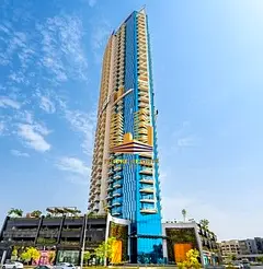 STUNNING VIEW || PRIME LOCATION || SPACIOUS