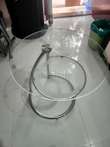 Stylish Glass Table with Sleek Design