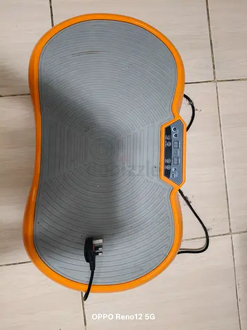 ZERO Power Pulse Whole Body Vibration Plate