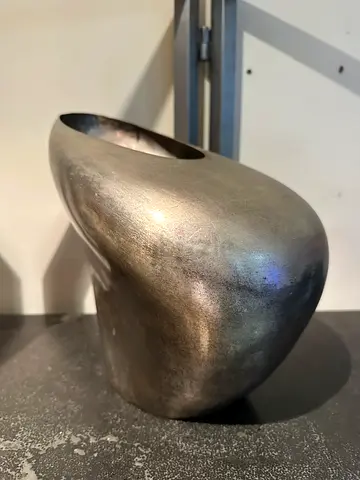 Xavier vase