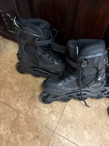 Black Inline Skates for Sale size 38