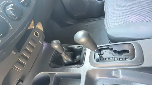 Toyota Hilux // Automatic gear // 4 WD drive // Gcc space //power window // Good conditions