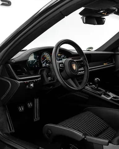 2024 Porsche 911 — миниатюра 12