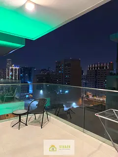 Furnished 1 BR | Vacant |