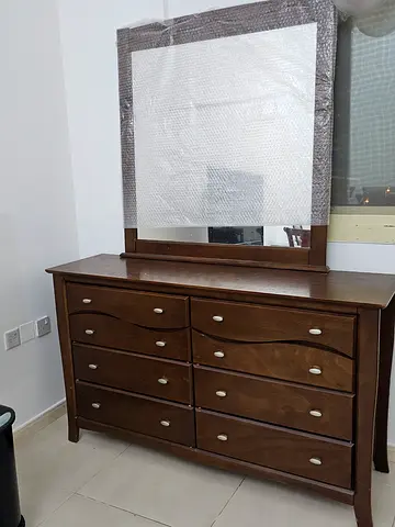 Wooden dressing unit