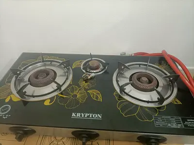 Krypton 3-Burner Gas Cooker and 42kg gas cylinder - Efficient Cooking Solution