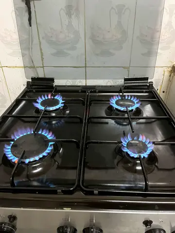 Quality 4-Burner Gas Cooktop with Flame Control
