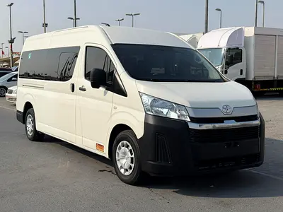 TOYOTA HIACE HIROOF BUS AUTOMATIC 2022 IN EXCELLENT CONDITION