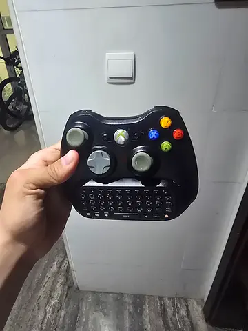 Microsoft Xbox 360 Controller with Keyboard Attachment