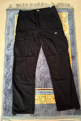 vans cargo pants