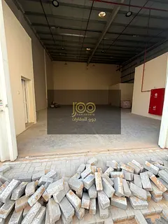 warehouse with an area of 2400 sq f