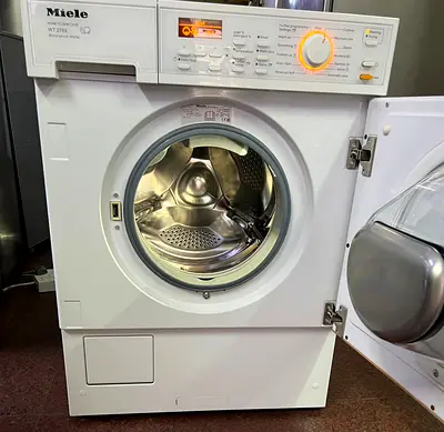 Miele latest model 7/4 washer dryer combines washing machine Built-in