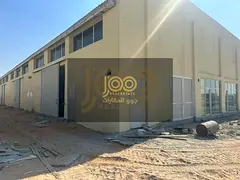 A distinctive warehouse is available for rent in the Umm Al Thu'ub area, suitable for various co