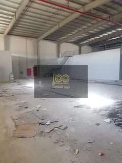 For rent: A distinguished complex in the Umm Al Thu'ub area consisting of a warehouse, showroom,