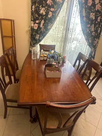 Elegant Natural Wood Dining Table Set with 6 Chairs