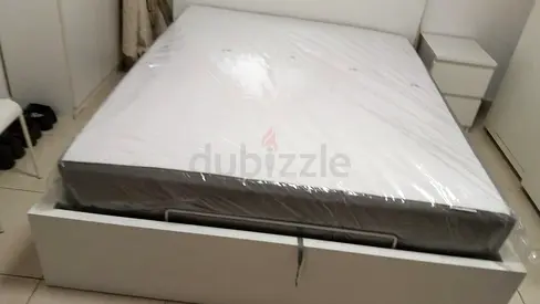 Ikea Hydraulic Modern Bed with New Mattress