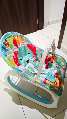 Baby Rocker with Music and Vibration Mode
