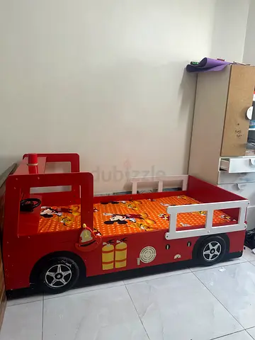 Kids Car Bed with Safety Features