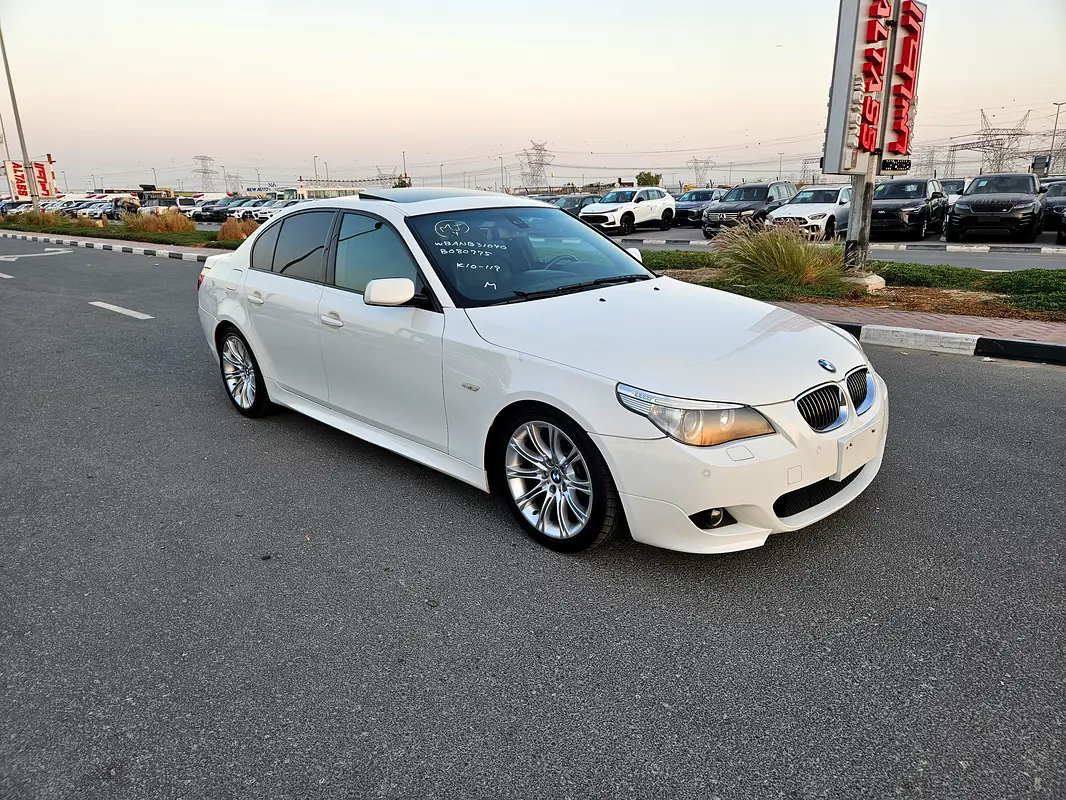 BMW 5-Series 2005 — photo 1 of 20