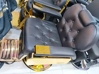 Luxurious Gold-Accent Barber Chair