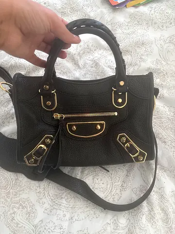 REAL LEATHER black handbag with Gold Accents