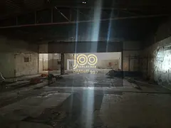 8,000 sq ft warehouse, electricity included for temporary storage purposes only, available for rent