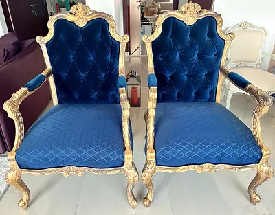 2XL Elegant Blue Velvet Armchairs set