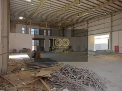 A mezzanine warehouse is available for rent in the industrial area of ​​Umm Al Quwain, with all 