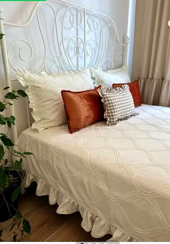 Bed LAST PRICE