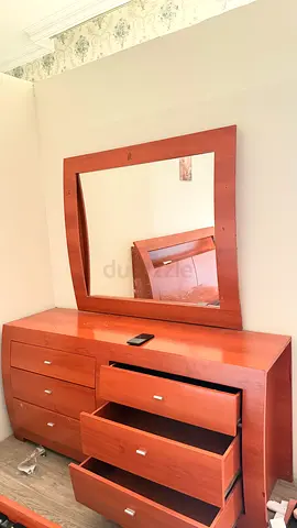 Stylish Wooden Dresser with Mirror