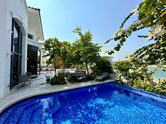 Exclusive 4BR Garden Home | Private Beach | Atlantis View