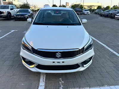 SUZUKI CIAZ 2023 FULL OPTION GOOD CONDITION ACCIDENT FREE FOR SALE