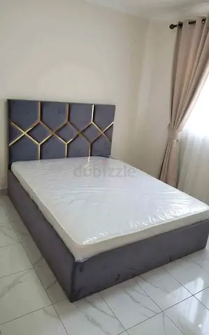King size bed with mattress brand new