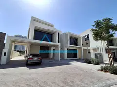 FULL GOLF VIEW 8BR INDEPENDENT VILLA FOR SALE DAMAC HILLS BRAND NEW READY TO MOVE