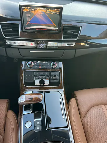 2015 AUDI A8 缩略图 12
