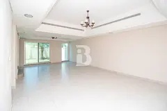 Vacant 4BR Townhouse / 1 Month Free