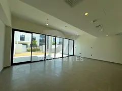 VACANT I SPACIOUS LAY OUT I GREAT COMMUNITY