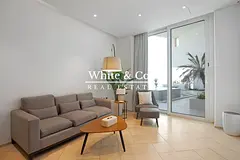 HIGH FLOOR | LUXURY LIVING | SKYLINE VIEWS