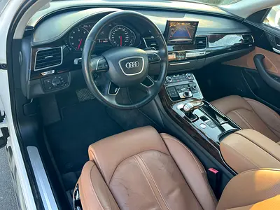 2015 AUDI A8 缩略图 13
